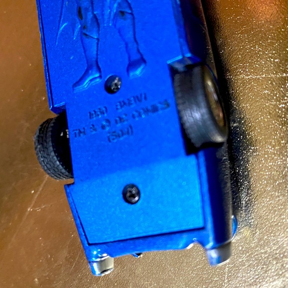 BATMAN 1960 BAT MOBILE CORGI CAR DC COMICS DIE CAST BLUE CAR BMBV1 & BATMAN 4.5” - Picture 13 of 14